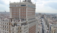Demolición interior edificio España en Madrid